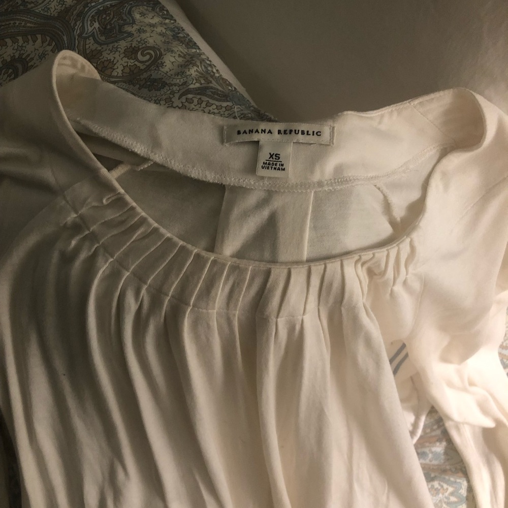 Lightweight long sleeved shirt